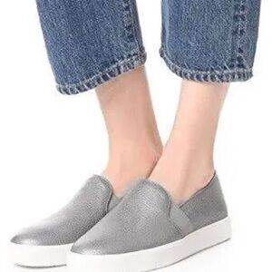 VINCE  Slip On Pebble Leather Comfort Shoes Gray metallic